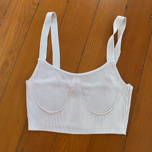 Zara Tops - Zara crop top